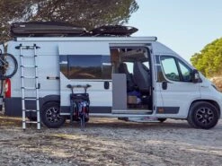 Thule Omnistor 6300 Ducato Wit 375 MysticGrey Cassetteluifel 9 Thule Omnistor 6300 Ducato Wit 375 MysticGrey Cassetteluifel -Thule 65faf3077f82d3.16499848